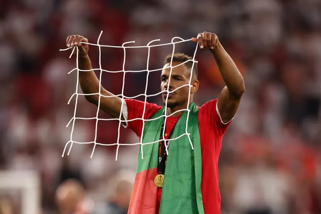 Fernando está perto do Inter. (Photo by Naomi Baker/Getty Images)