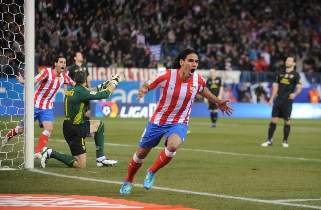 Atacante nos tempos de Atlético de Madrid (Photo by Denis Doyle/Getty Images)