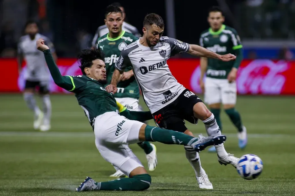 Jogador em ação pelo Galo. (Photo by Miguel Schincariol/Getty Images)