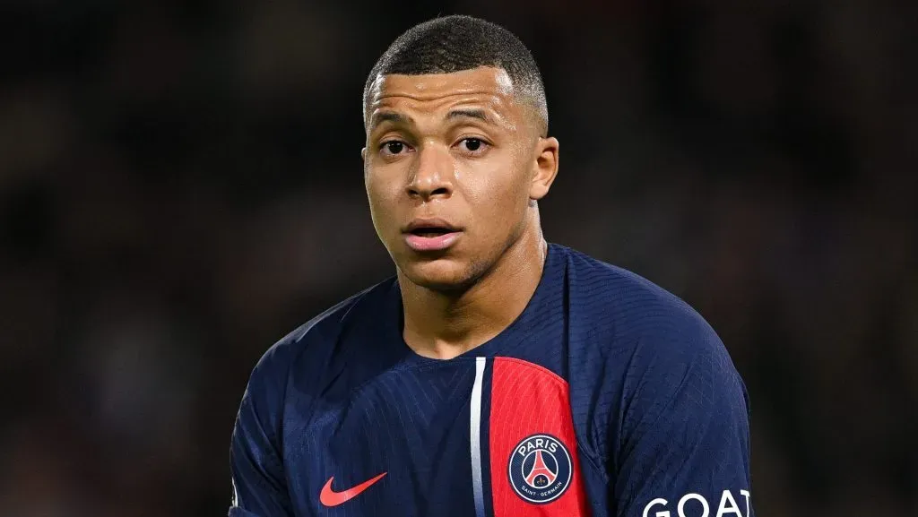 Mbappé pelo PSG. (Photo by David Ramos/Getty Images)