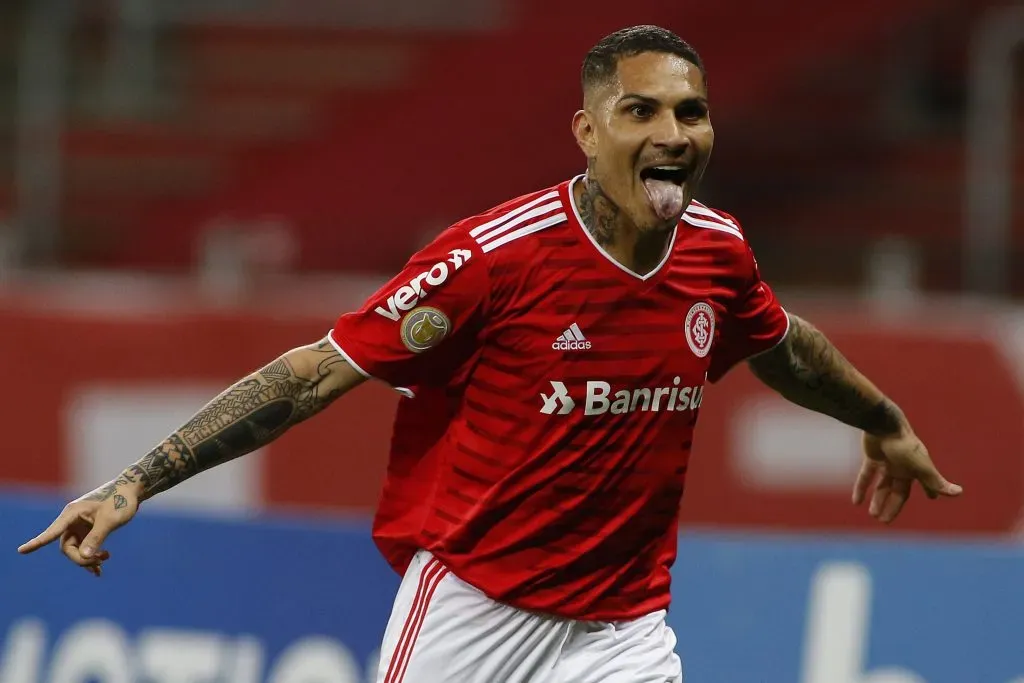 Paolo Guerrero of Internacional (Photo by Silvio Avila/Getty Images)