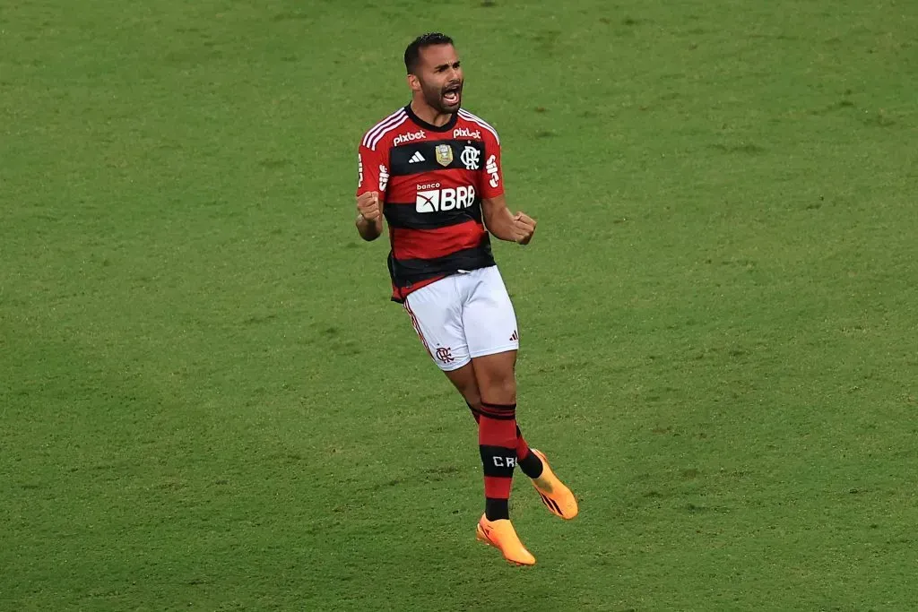 Jogador se acertou com o Inter. (Photo by Buda Mendes/Getty Images)