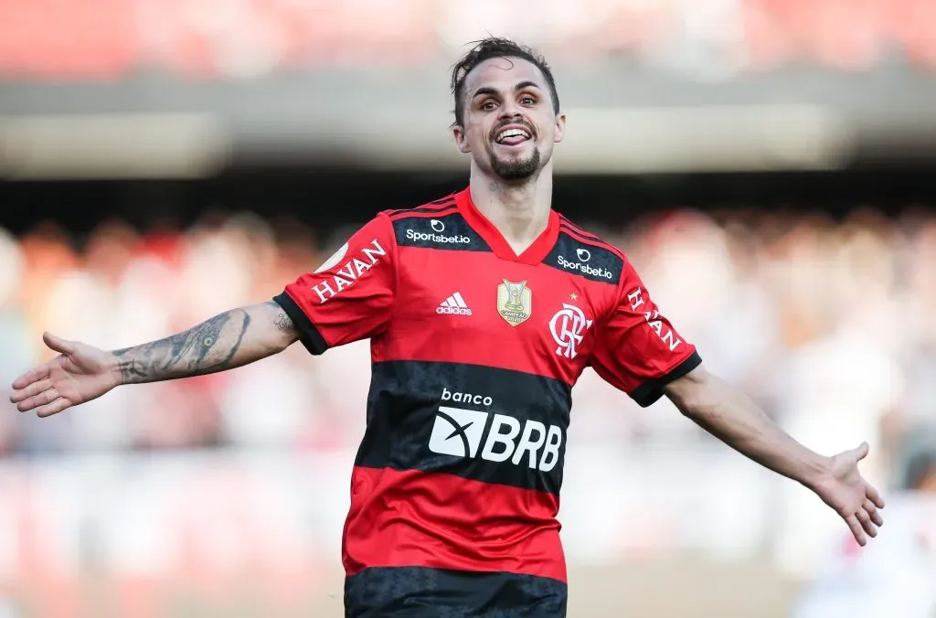 Atacante nos tempos de Flamengo (Photo by Alexandre Schneider/Getty Images)