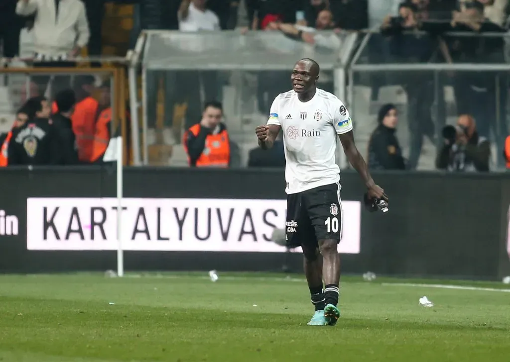 Aboubakar é oferecido ao Verdão. (Photo by Ahmad Mora/Getty Images)