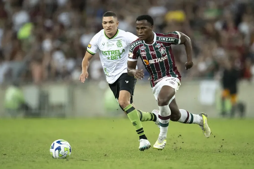 Jhon Arias em ação contra o América Mineiro. Foto: Jorge Rodrigues/AGIF