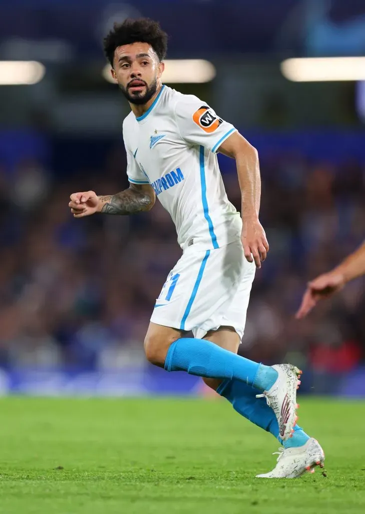 Claudinho aguarda novos contatos do Flamengo. Foto: Catherine Ivill/Getty Images