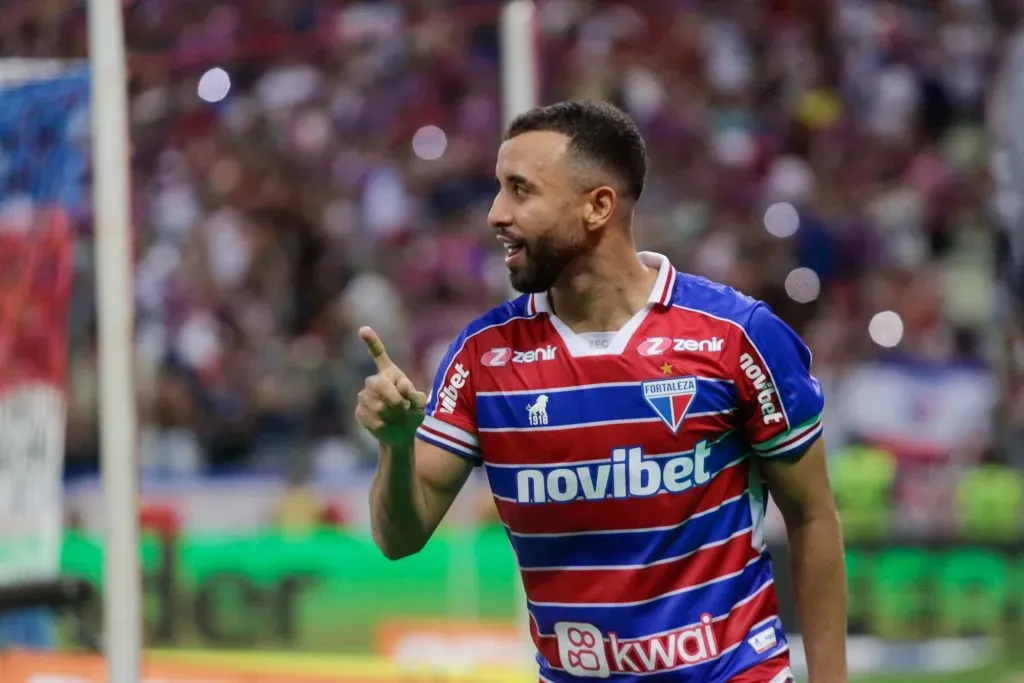 Caio é do Bahia. Foto: Lucas Emanuel/AGIF