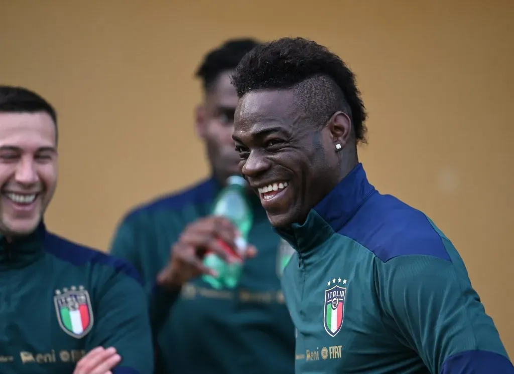 Balotelli, um dos nomes especulados (Photo by Claudio Villa/Getty Images)