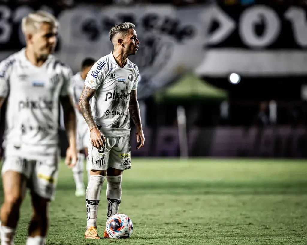 Carabajal, jogador que não fica no Santos