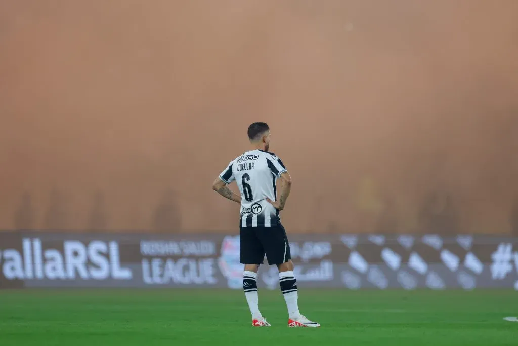 Gustavo Cuéllar em ação pelo Al-Shabab. (Photo by Yasser Bakhsh/Getty Images)