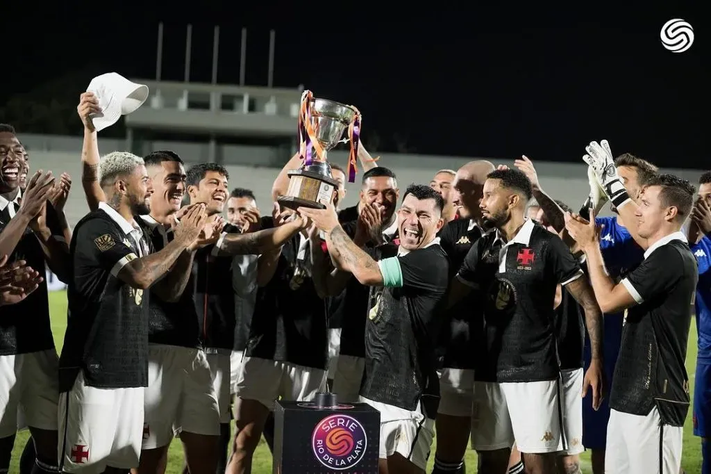 Jogadores do Vasco comemoram vitória contra o San Lorenzo | Foto: Divulgação/Instagram