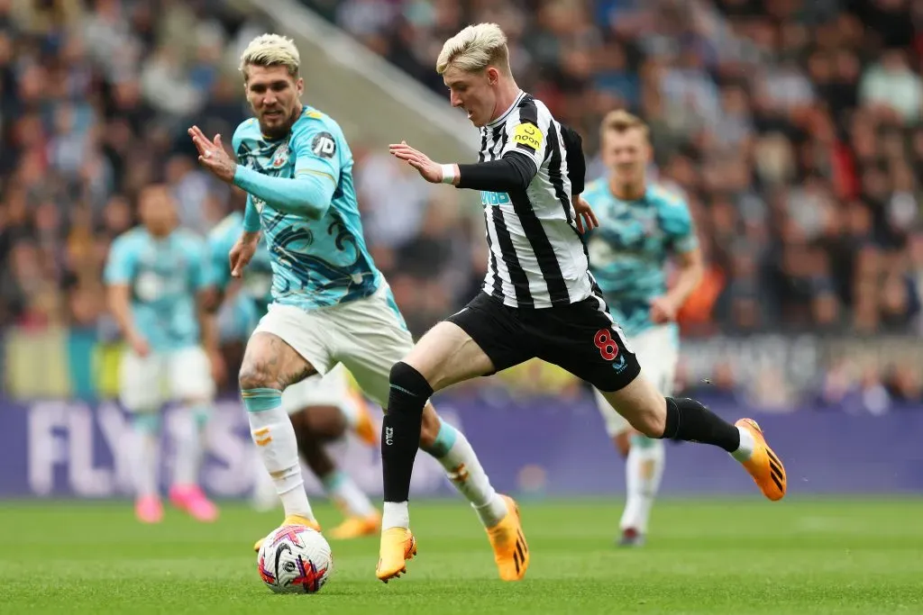 Lyanco é oferecido ao Timão. (Photo by Matt McNulty/Getty Images)