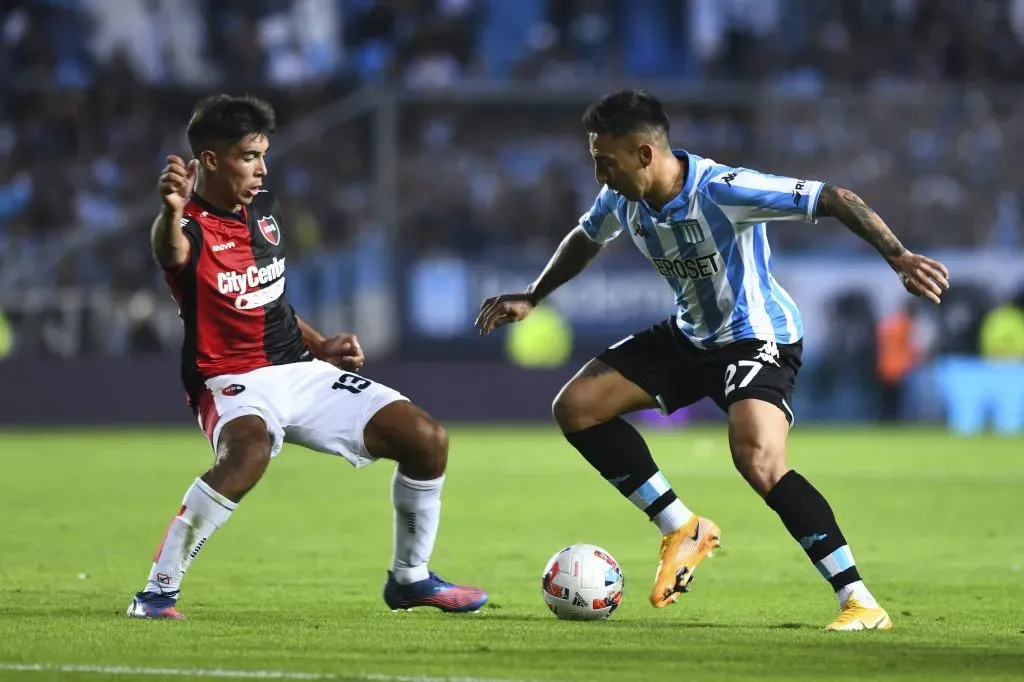 Sforza se aproxima do Vasco. (Photo by Rodrigo Valle/Getty Images)