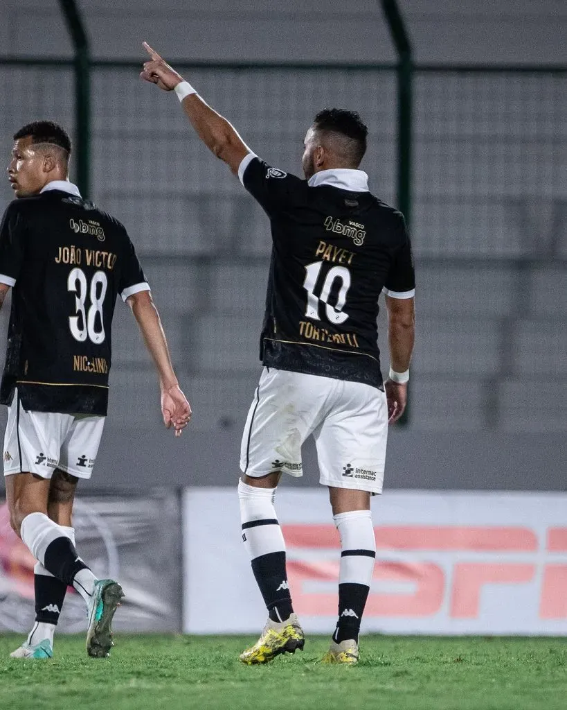 Payet comemora gol contra o Deportivo Maldonado | Foto: Leandro Amorim/Vasco
