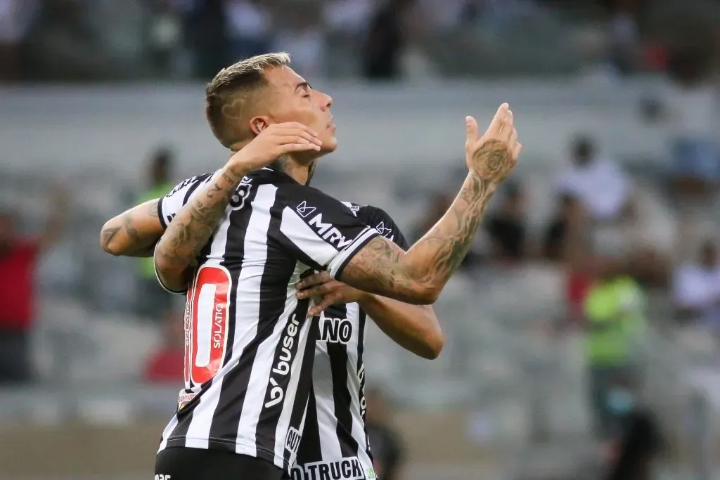 Eduardo Vargas celebrando gol contra a Caldense. Foto: Fernando Moreno/AGIF