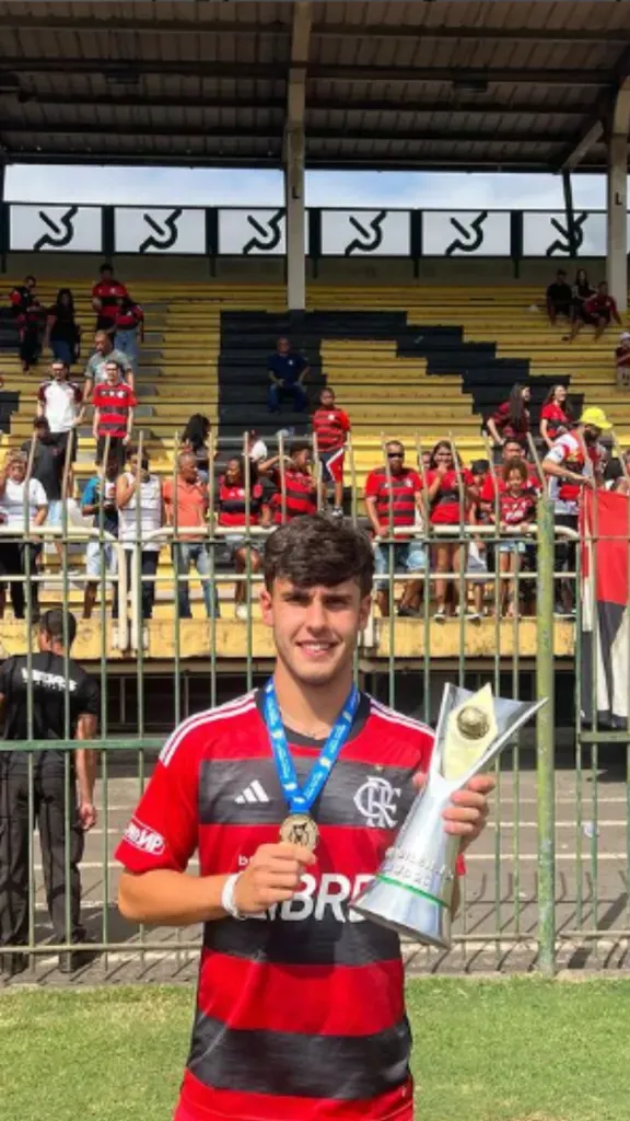 Eduardo Gabriel venceu o Brasileirão na base do Flamengo. Foto: Acervo Pessoal/Reprodução Instagram