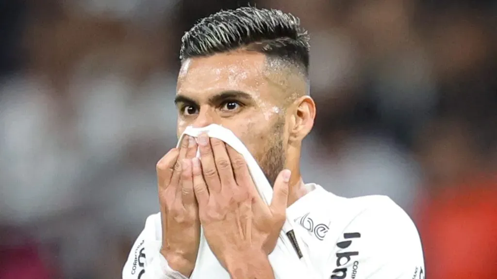 Fausto Vera, jogador do Corinthians. Foto: Gilson Junio/AGIF