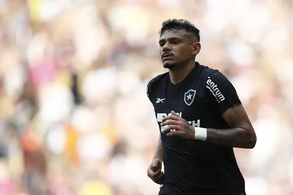 Tiquinho no clássico diante do Fluminense (Photo by Wagner Meier/Getty Images)