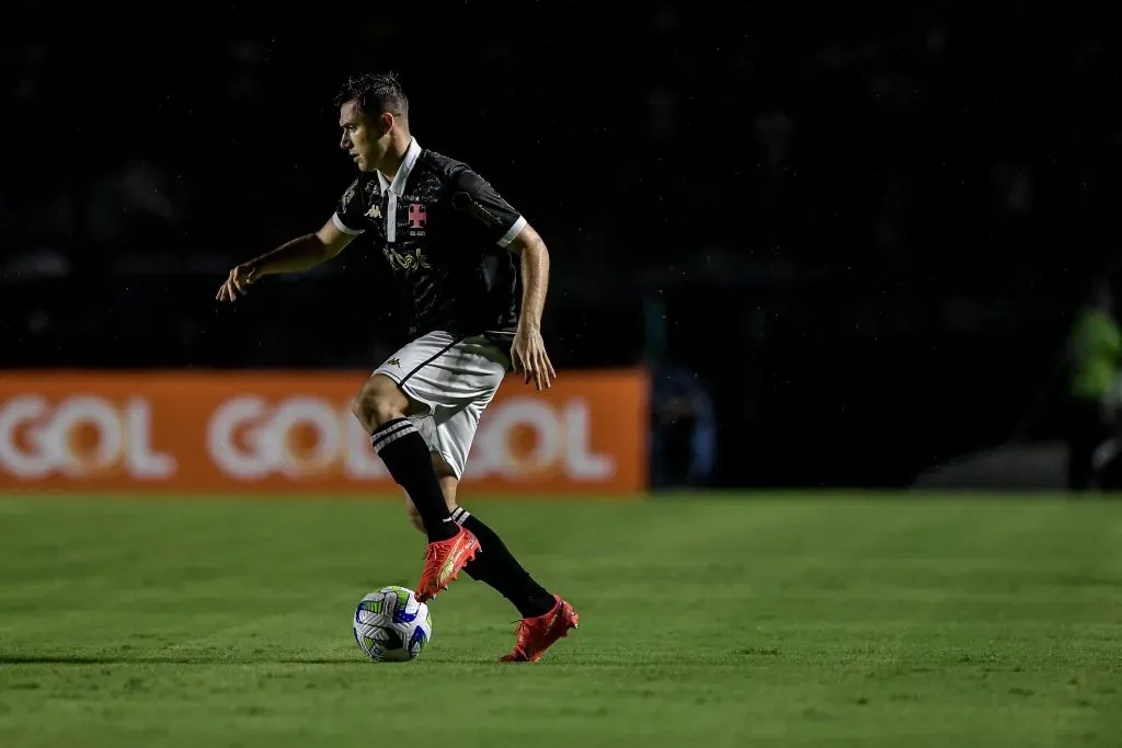 Lucas Piton rende grana ao Corinthians. Foto: Thiago Ribeiro/AGIF