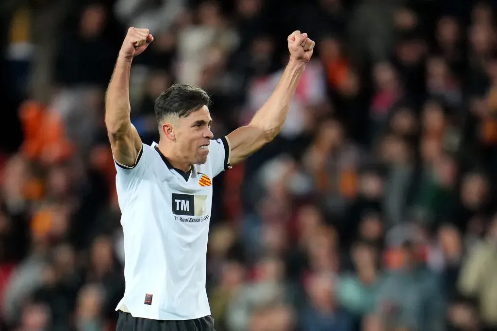 Gabriel Paulista of Valencia . (Photo by Aitor Alcalde/Getty Images)