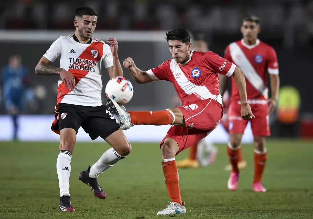 Villalba novo reforço do Cruzeiro em partida contra o River – (Photo by Marcelo Endelli/Getty Images)