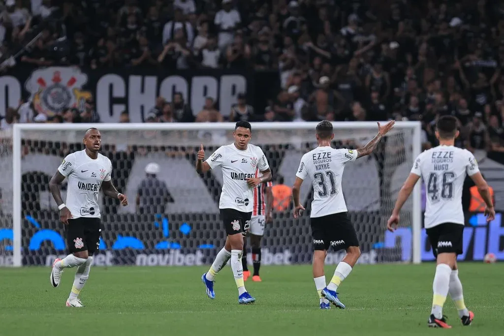 Corinthians contra o São Paulo no Paulista. Foto: Ettore Chiereguini/AGIF