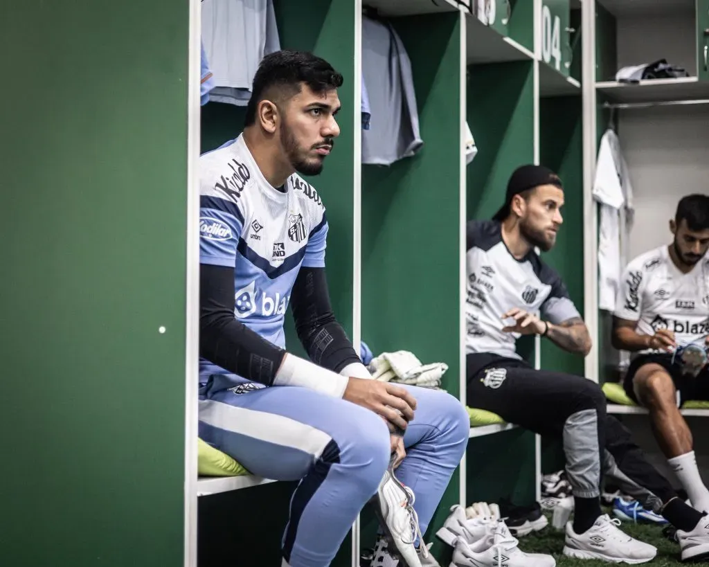 João Paulo | Brasileirão – Goiás x Santos – Estádio da Serrinha (09/11/2023) – Fotos: Raul Baretta/ Santos FC.