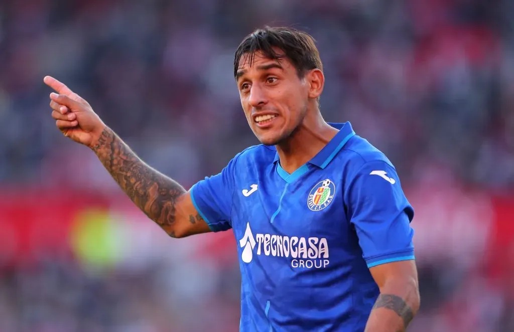 Damián no duelo diante do Sevilla (Photo by Fran Santiago/Getty Images)