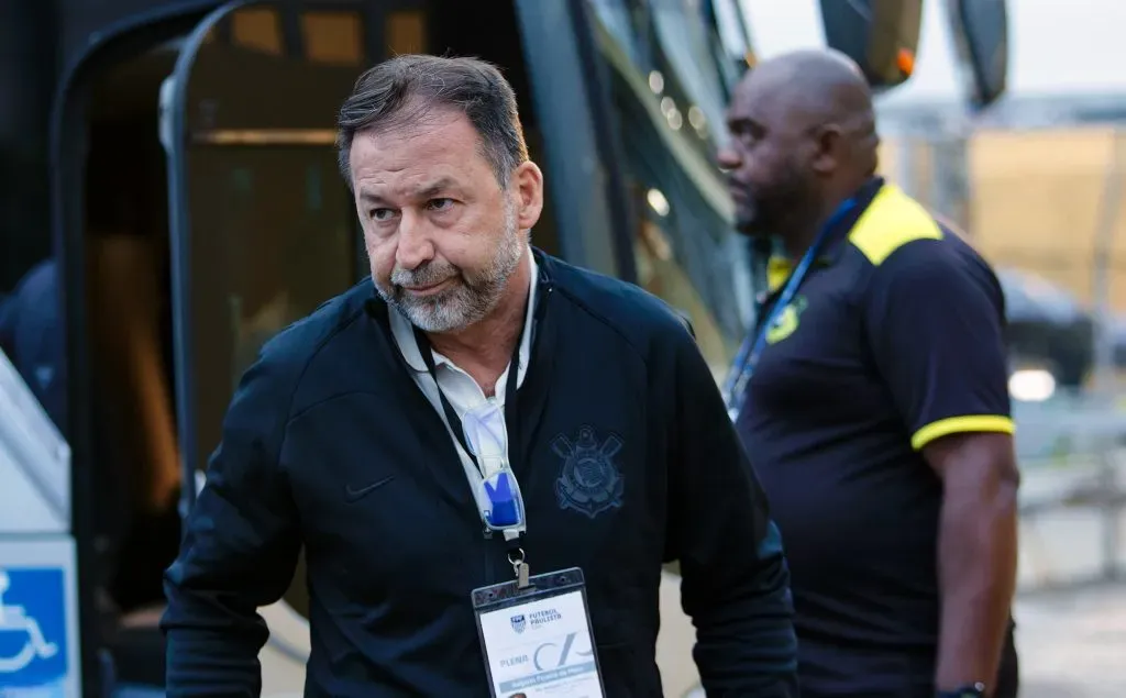 Augusto Melo procura técnico e reforços para o Corinthians (Foto: Fabio Giannelli/AGIF)