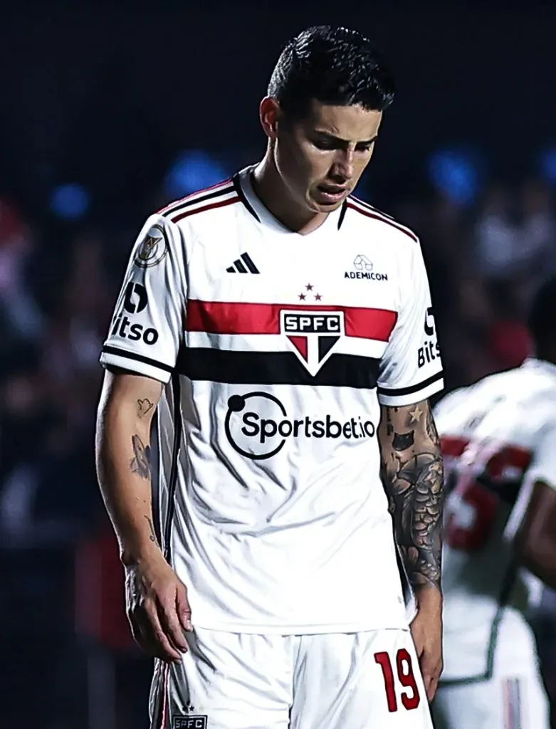 Situação de James Rodríguez no São Paulo segue indefinida (Foto: Fabio Giannelli/AGIF)