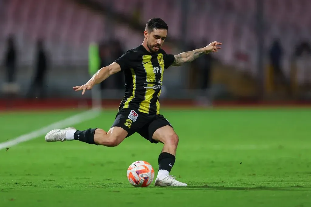 Igor Coronado em ação pelo Al-Ittihad. (Photo by Yasser Bakhsh/Getty Images)