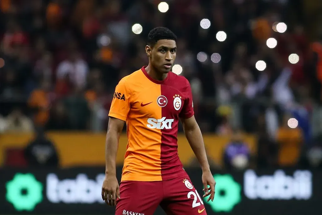 Tetê em ação pelo Galatasaray (Photo by Ahmad Mora/Getty Images)