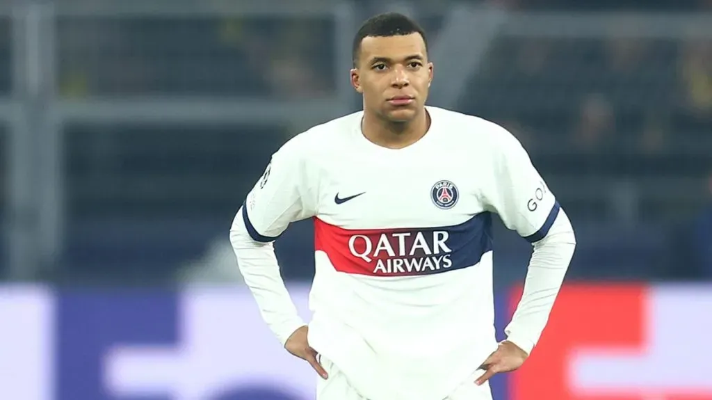 Mbappé pelo PSG. (Photo by Leon Kuegeler/Getty Images)
