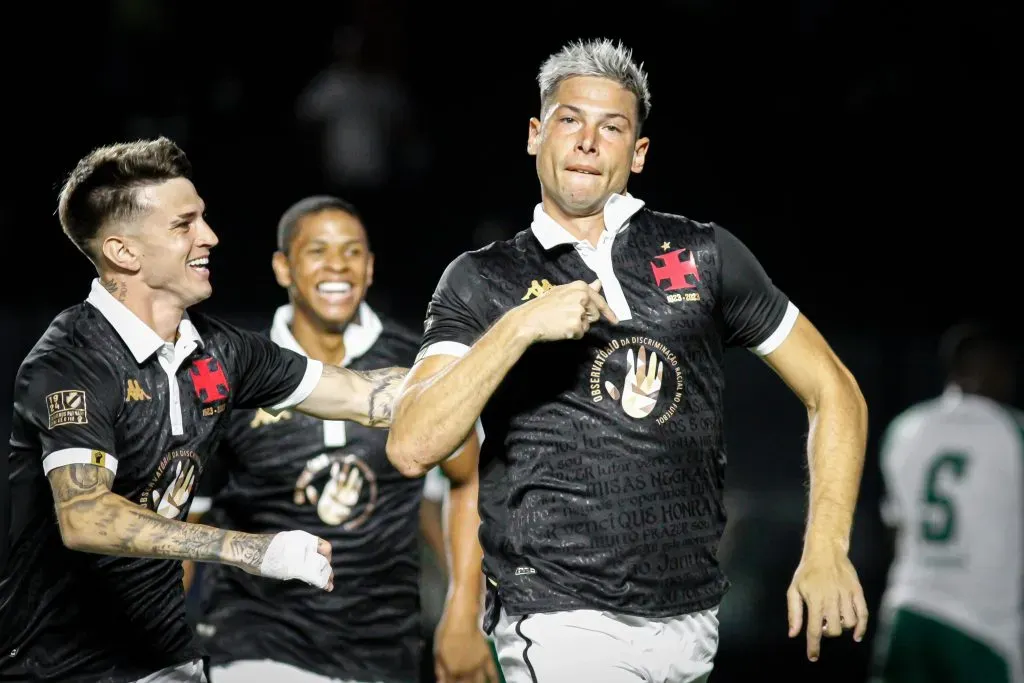 Capasso comemora seu gol contra o Boavista | Foto: Matheus Lima/Vasco.