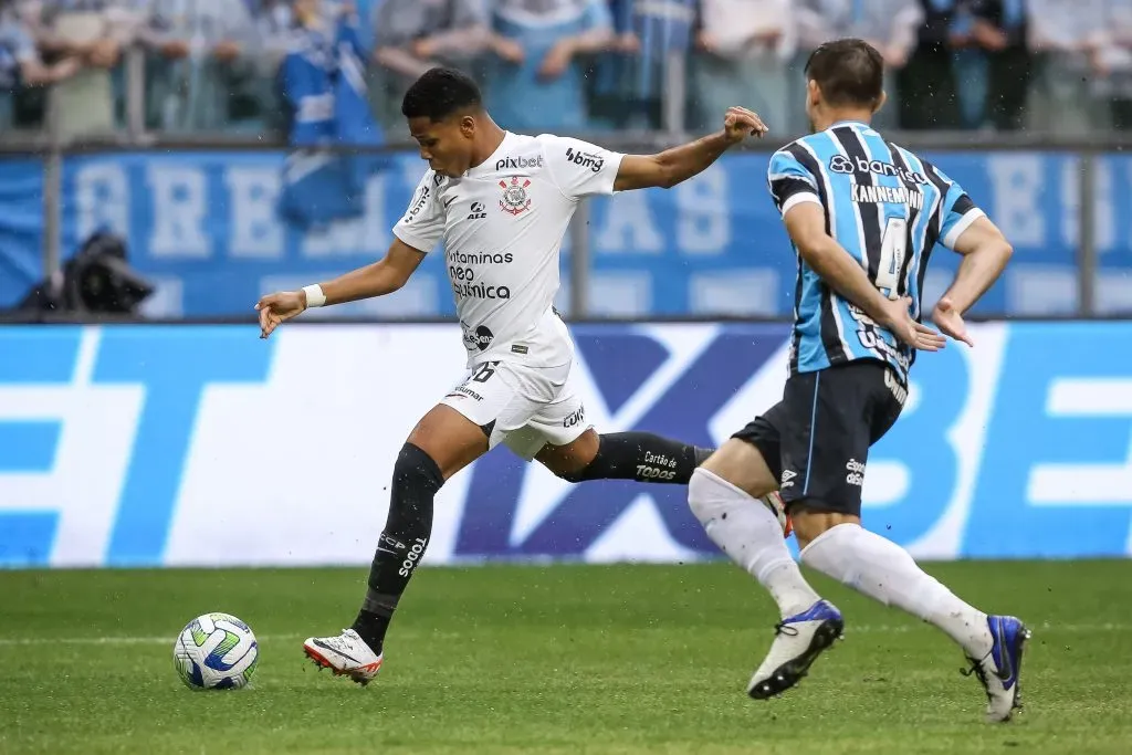 Wesley pelo Corinthians contra o Grêmio. (Photo by Pedro H. Tesch/Getty Images)
