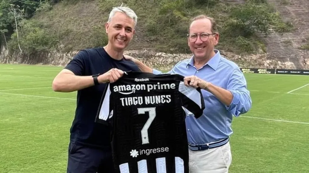 Tiago Nunes e Textor (Foto: Vitor Silva/Botafogo/Divulgação)