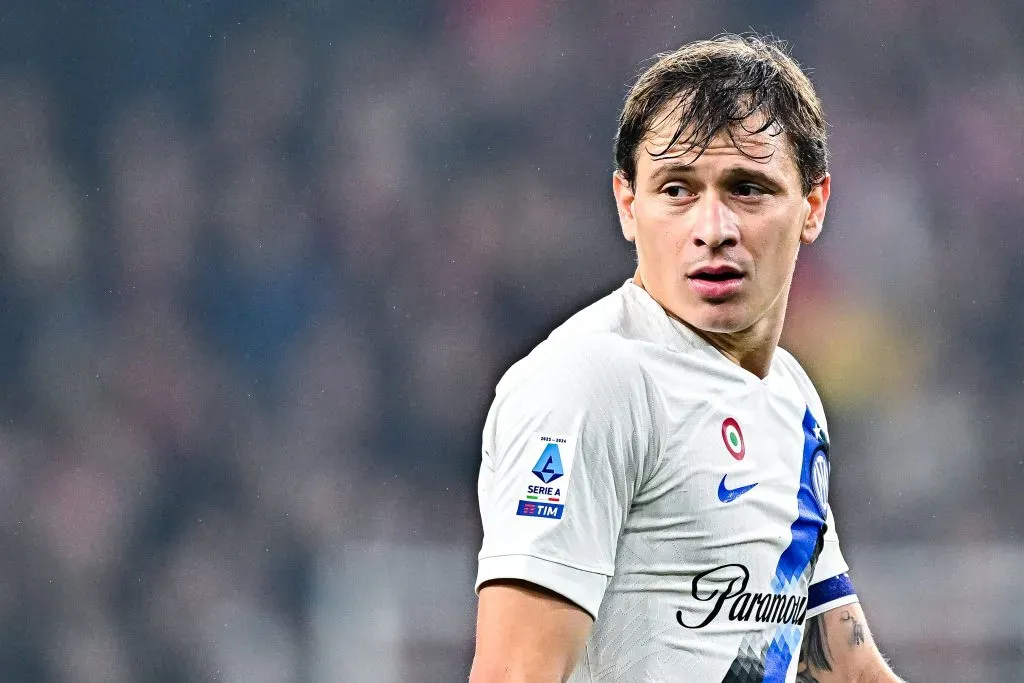 Meio-campista no duelo diante do Genoa (Photo by Simone Arveda/Getty Images)
