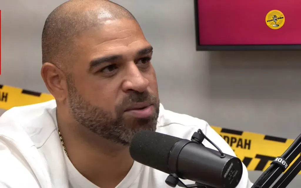 Adriano Imperador reprodução/PadPah