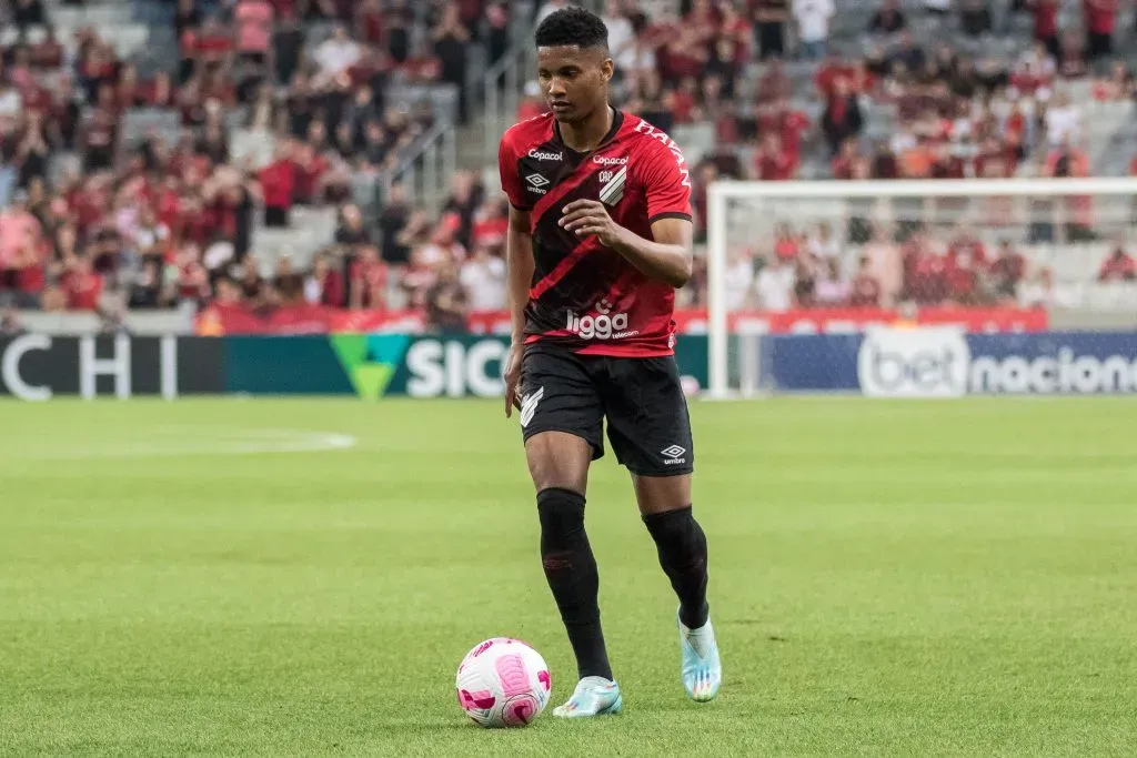 Jogador viveu grande fase no CAP. Foto: Robson Mafra/AGIF