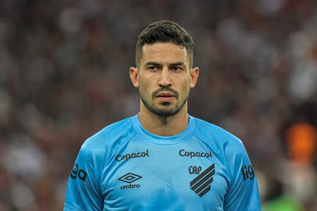 RJ – RIO DE JANEIRO – 05/07/2023 – COPA DO BRASIL 2023, FLAMENGO X ATHLETICO-PR – Pedro Henrique jogador do Athletico-PR durante partida contra o Flamengo no estádio Maracanã pelo campeonato Copa do Brasil 2023. Foto: Thiago Ribeiro/AGIF