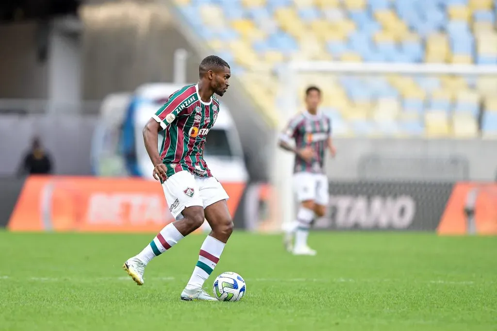 RJ – RIO DE JANEIRO – 29/07/2023 – BRASILEIRO A 2023, FLUMINENSE X SANTOS – Marlon jogador do Fluminense durante partida contra o Santos no estadio Maracana pelo campeonato Brasileiro A 2023. Foto: Thiago Ribeiro/AGIF