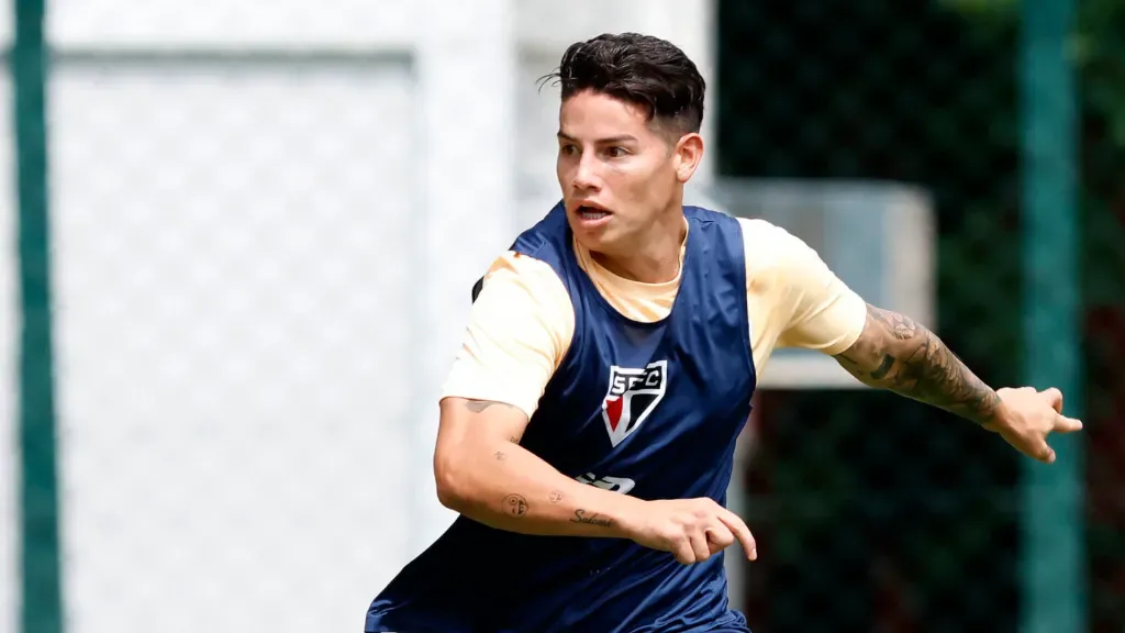 James Rodríguez voltou a atuar no meio de semana (Foto: Divulgação/São Paulo)