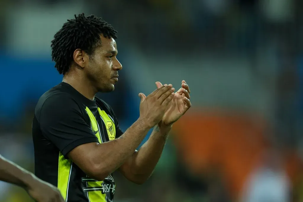 Romarinho em ação pelo time saudita (Photo by Yasser Bakhsh/Getty Images)