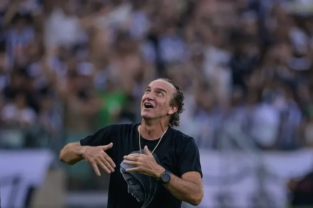 Cuca celebrando vitória pelo Atlético Mineiro. (Photo by Pedro Vilela/Getty Images)