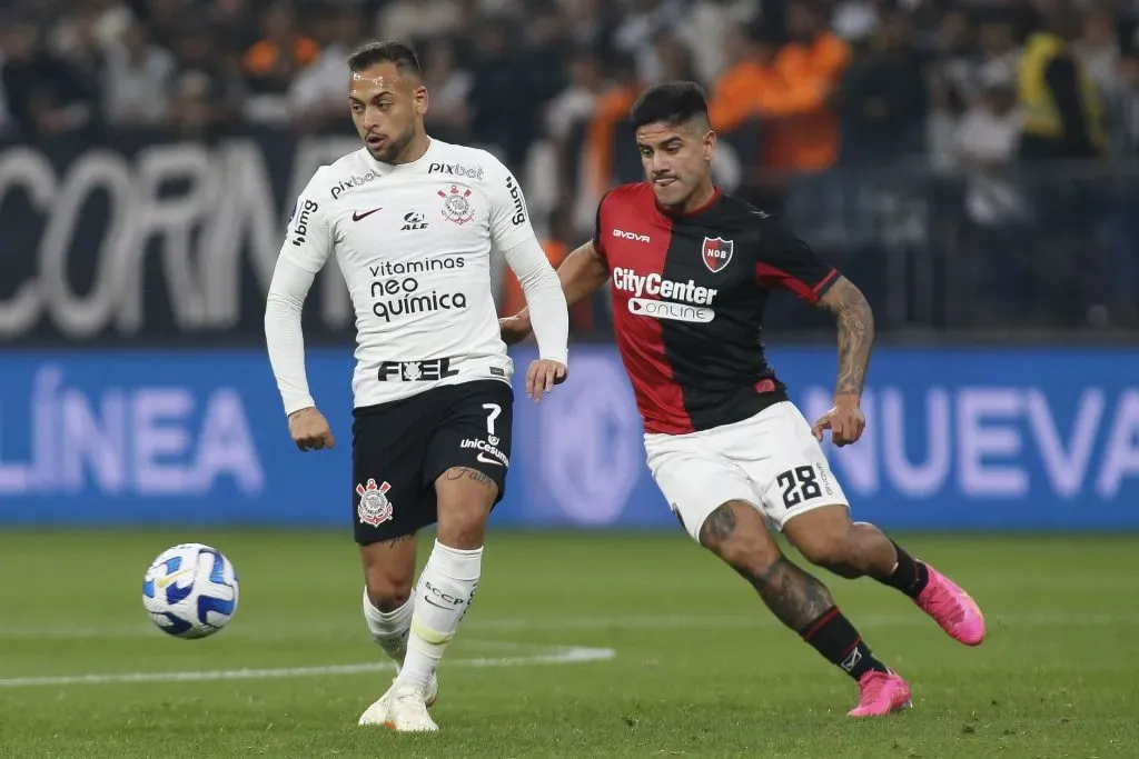 Maycon atuando pelo Corinthians (Photo by Miguel Schincariol/Getty Images)