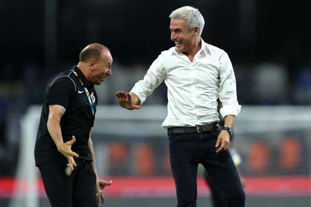 Luís Castro saiu do Botafogo para trabalhar no Al-Nassr. Foto: Yasser Bakhsh/Getty Images