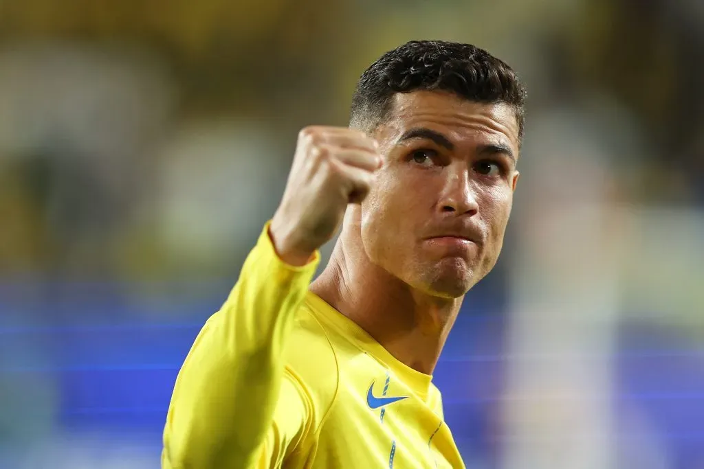 Fãs sonham com milésimo gol de Cristiano Ronaldo na carreira. Foto: Yasser Bakhsh/Getty Images