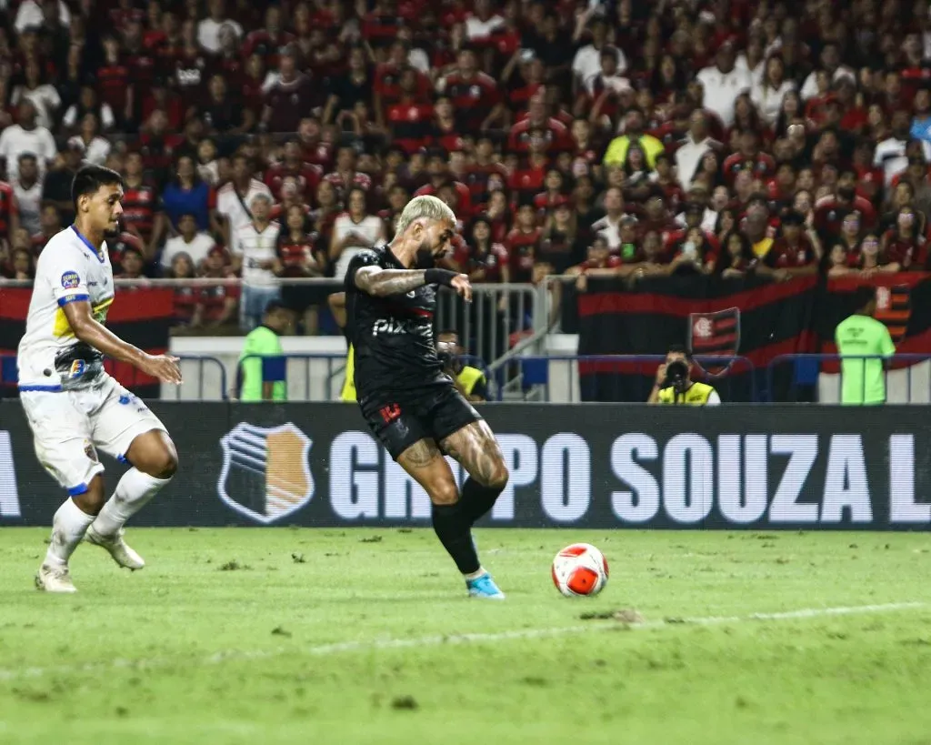 Gabigol em ação pelo Flamengo. Foto: Marcos Junior/AGIF