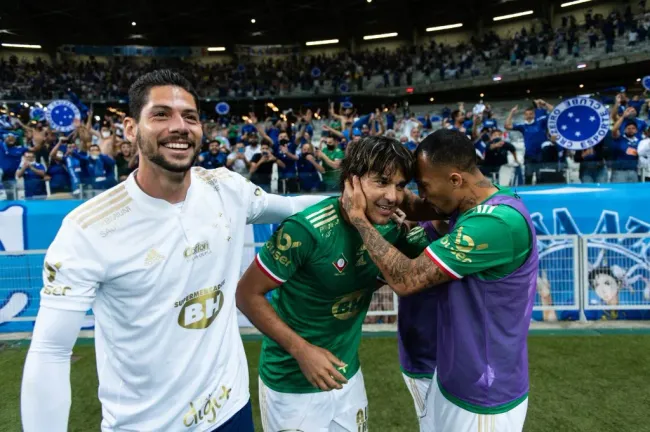 Goleiro Lucas França (à direita) no Cruzeiro | Foto: Bruno Haddad/Cruzeiro