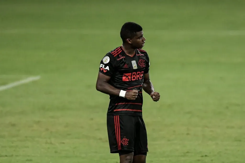 Lincoln foi oferecido ao Tricolor. Foto: Thiago Ribeiro/AGIF